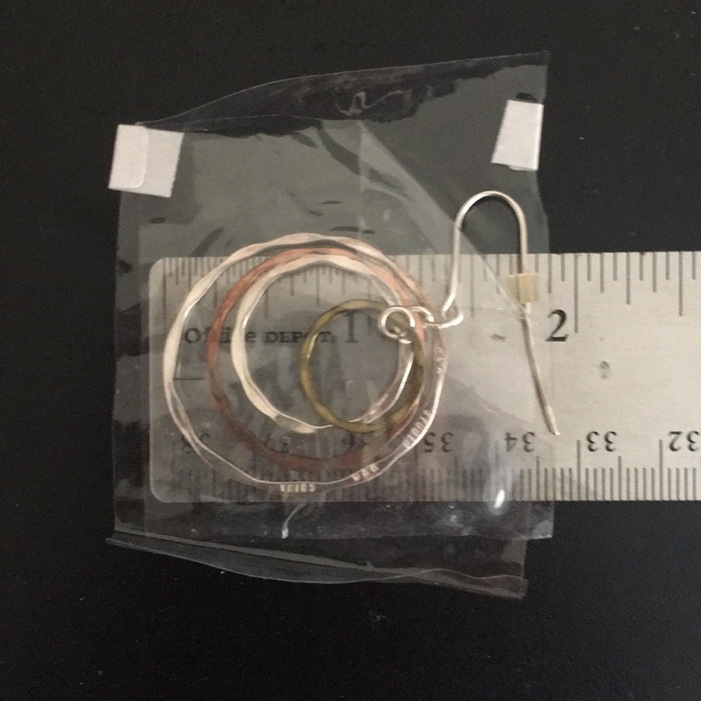 Earring - Picture 6 of 6